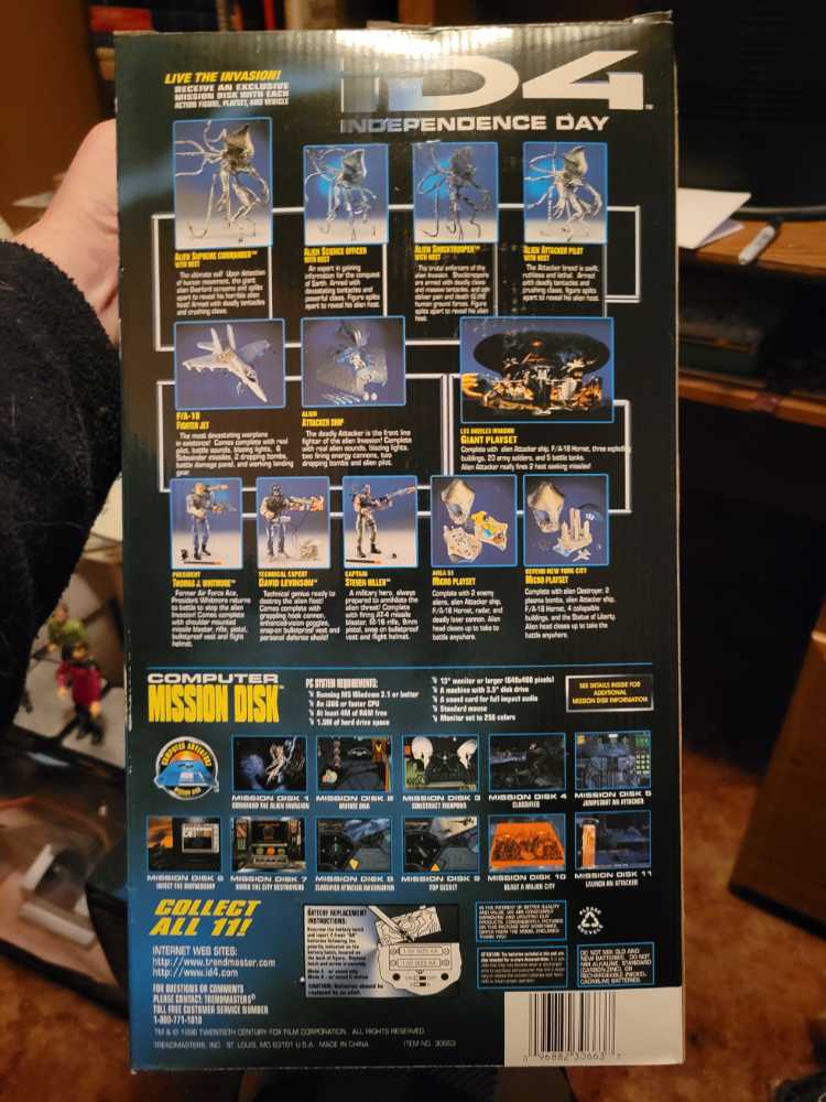 Day Id4 Independence Day Alien Supreme Commander Mission Disk New Trendmasters Id4 Alien - Trendmasters (ID4 Independence Day) action figure collectible [Barcode 096882306637] - Main Image 2