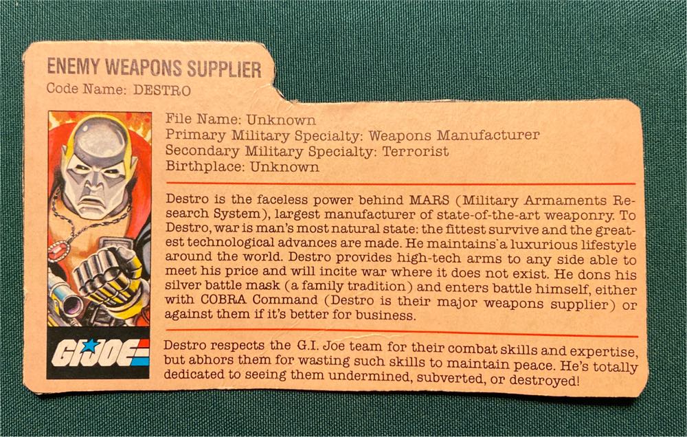 G.I. Joe: Destro - Hasbro (G.I. Joe - A Real American Hero) action figure collectible - Main Image 2