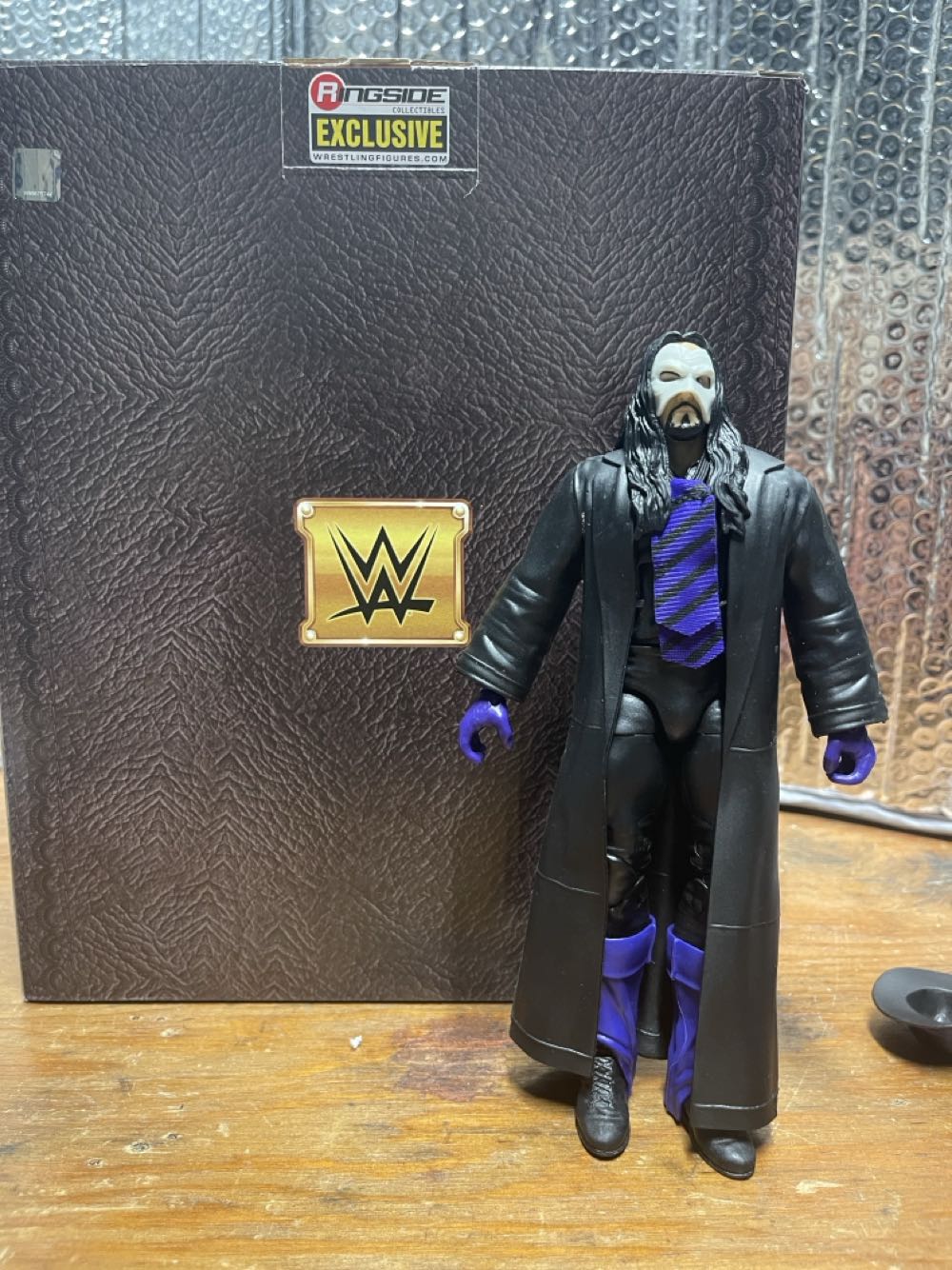 WWE - Undertaker - Mattel (Legends Elite Series) action figure collectible - Main Image 2