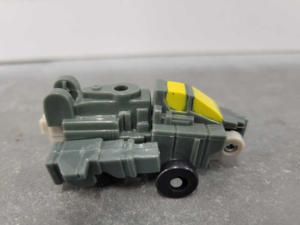 Chain Gun (Six Wing) - Takara Tomy (Reissue) action figure collectible - Main Image 3