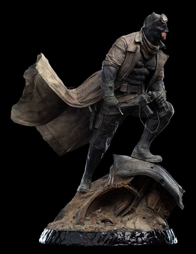 Batman, Knightmare Version, Zack Snyder’s Justice League - Weta Workshop (Zack Snyder’s Justice League (2021)) action figure collectible - Main Image 2