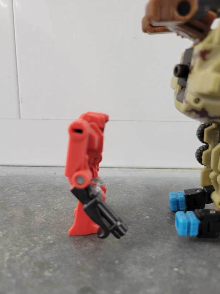 Beacon with Steelshot - Hasbro (Power Core Combiners) action figure collectible - Main Image 2