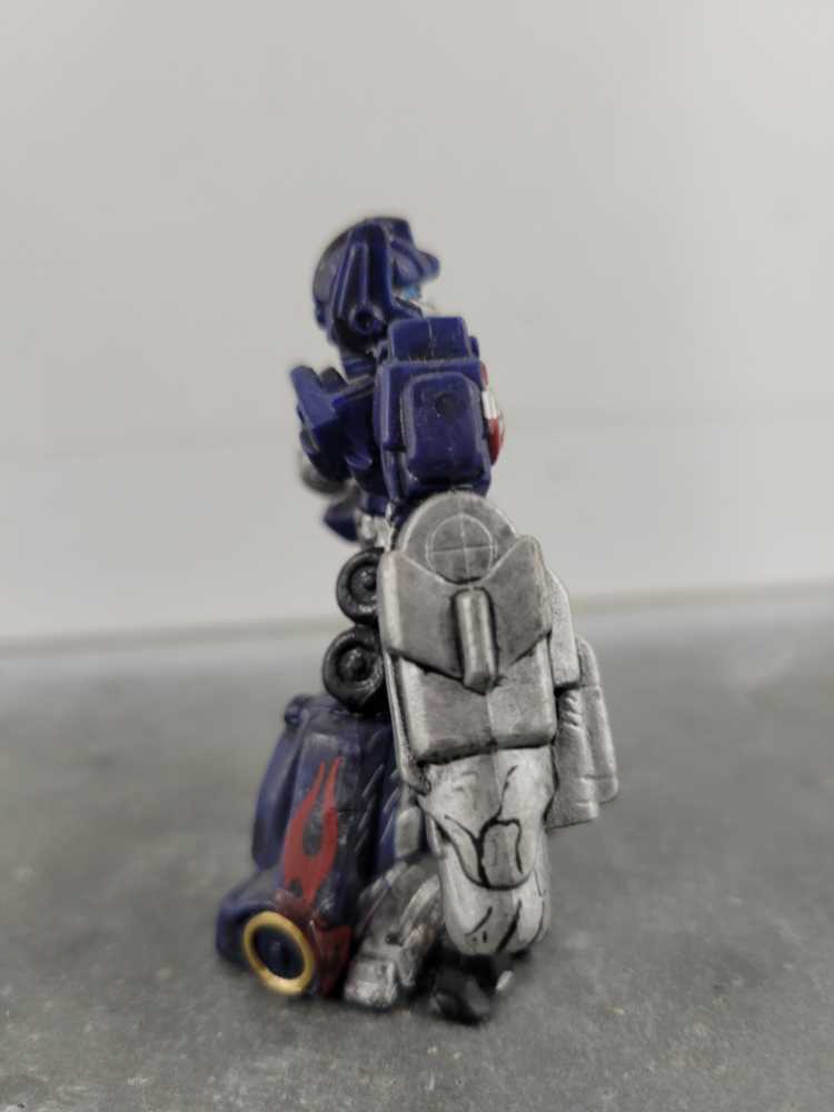 Optimus Prime (Movie) (Battle Damage) with Cliffjumper - Hasbro (Robot Heroes) action figure collectible - Main Image 2