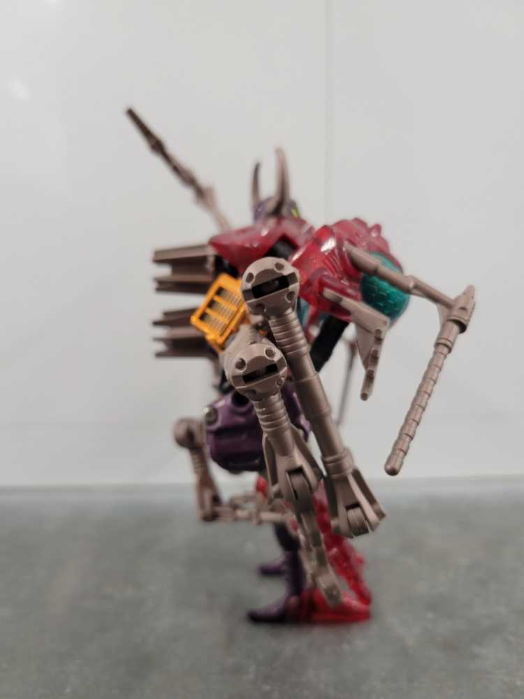 Scavenger - Hasbro (Beast Wars) action figure collectible - Main Image 3
