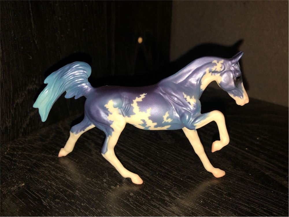 Dada - Breyer Animal Creations (Breyerfest) action figure collectible - Main Image 2