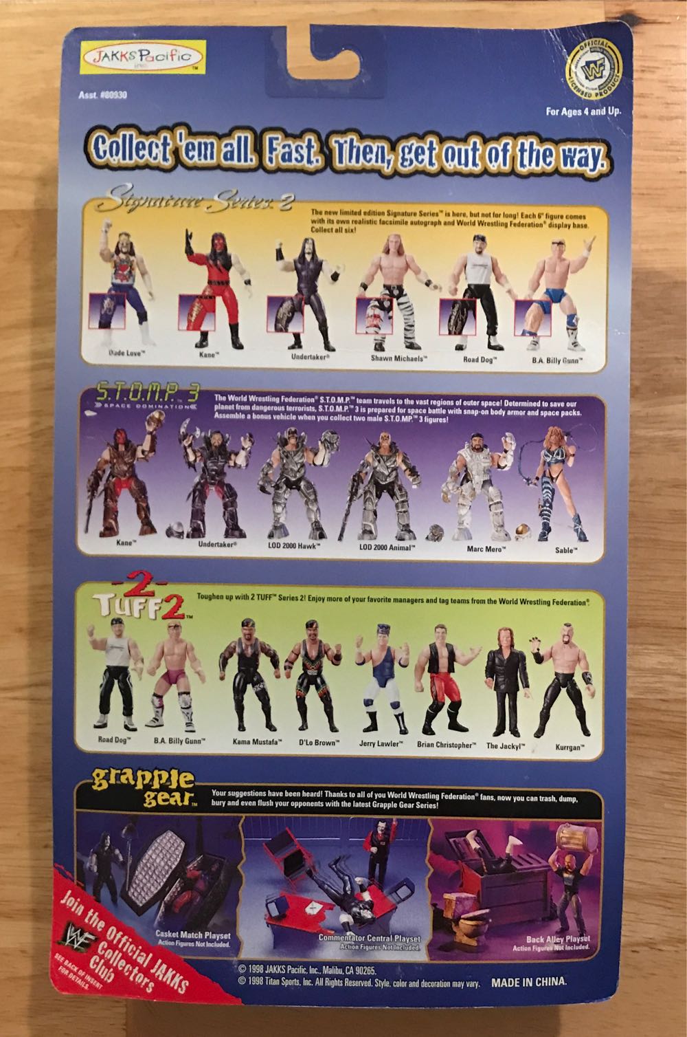 WWF Jakks Pacific BCA Signature Series 2: Kane - WWF Jakks Pacific BCA (WWF Jakks Pacific BCA Signature Series 2) action figure collectible [Barcode 039897809328] - Main Image 2