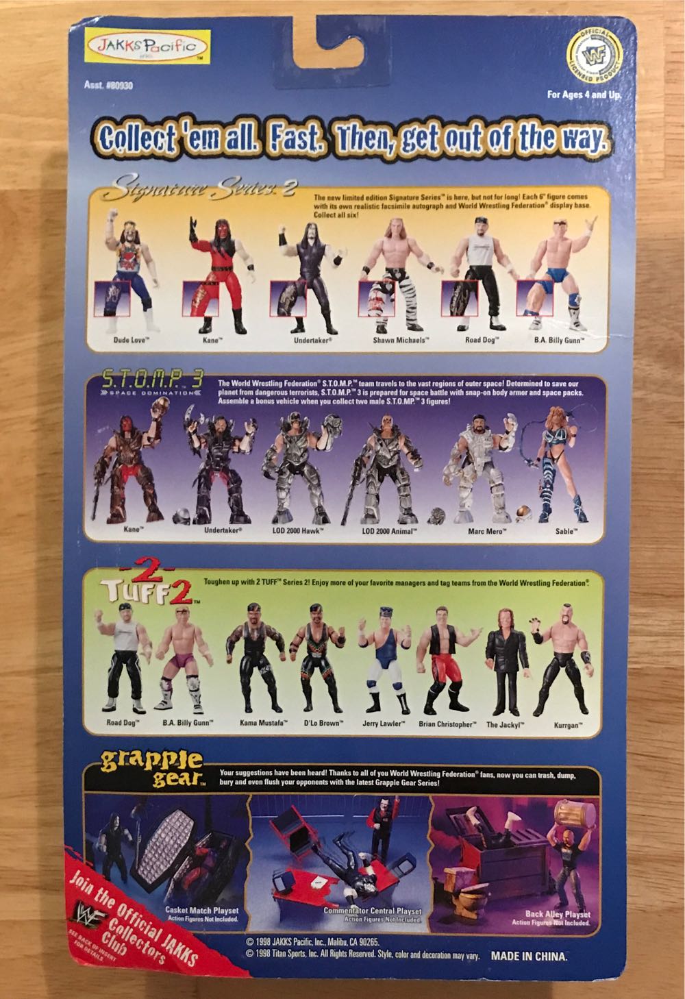 WWF Jakks Pacific BCA Signature Series 2: Billy Gunn (Purple Knee Pads Variant) - WWF Jakks Pacific BCA (WWF Jakks Pacific BCA Signature Series 2) action figure collectible [Barcode 039897809366] - Main Image 2