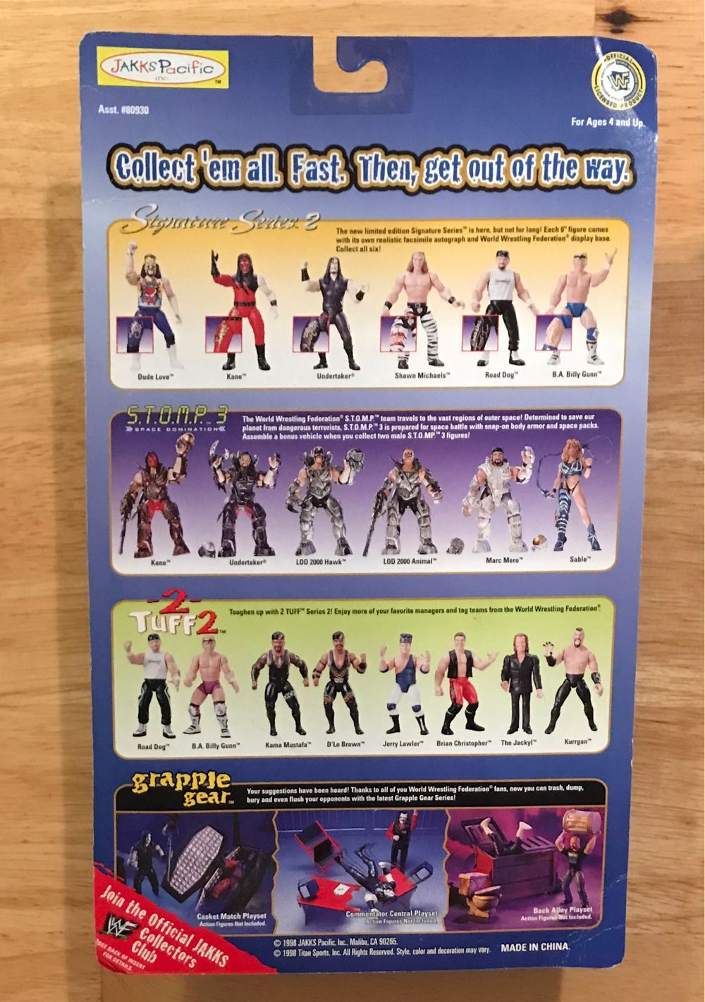 WWF Jakks Pacific BCA Signature Series 2: “Road Dog” Jesse James - WWF Jakks Pacific BCA (WWF Signature Series 2) action figure collectible [Barcode 039897809359] - Main Image 2