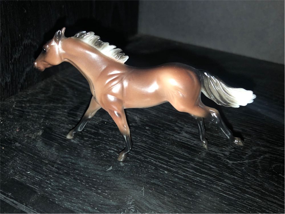 Thoroughbred - Breyer Animal Creations action figure collectible - Main Image 2
