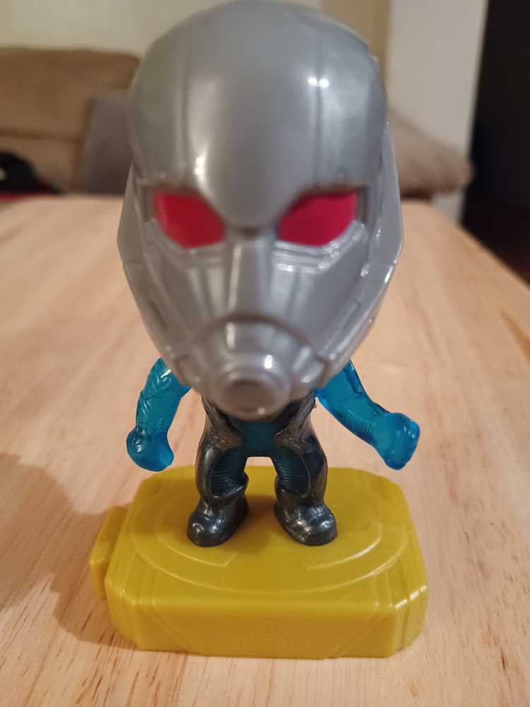 Wave 03 Alex Bowman Valvoline #88 Nascar Authentics 1:64 Diecast