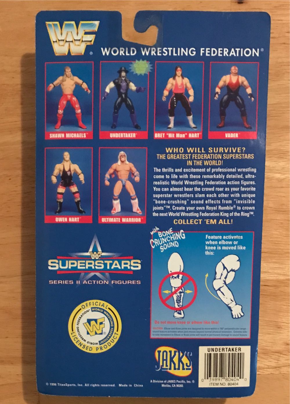 Undertaker (Glow In The Dark) - WWF Superstars - WWF Jakks Pacific BCA (WWF Superstars Series 2) action figure collectible [Barcode 039897804040] - Main Image 2