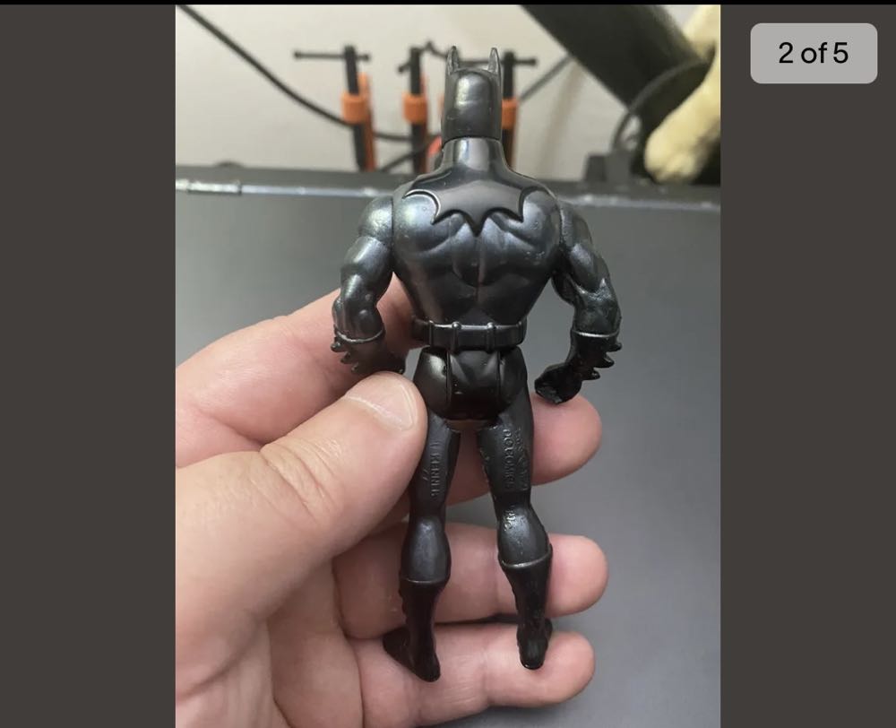 Bola Strike/Blast Shield Batman - Kenner (Batman Returns) action figure collectible [Barcode 076281631028] - Main Image 2