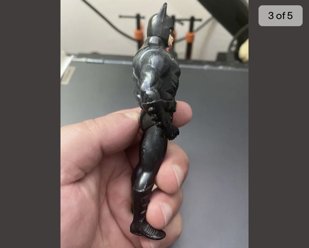 Bola Strike/Blast Shield Batman - Kenner (Batman Returns) action figure collectible [Barcode 076281631028] - Main Image 3