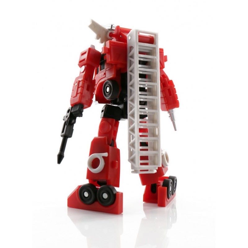 Fire Extinguisher (Inferno) - Magic Square (The Transformers) action figure collectible - Main Image 2