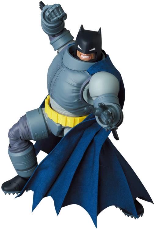 Armored Batman (Mafex No. 146) - Medicom Toy - MAFEX (Batman: The Dark Knight Returns) action figure collectible [Barcode 4530956471464] - Main Image 4