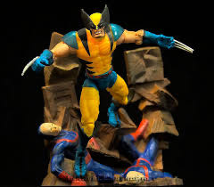 Mavel Legends Wolverine Series 3 - ToyBiz - Marvel action figure collectible - Main Image 2
