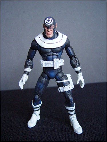 Marvel Legends Bullseye Series 9  - ToyBiz - Marvel action figure collectible - Main Image 2