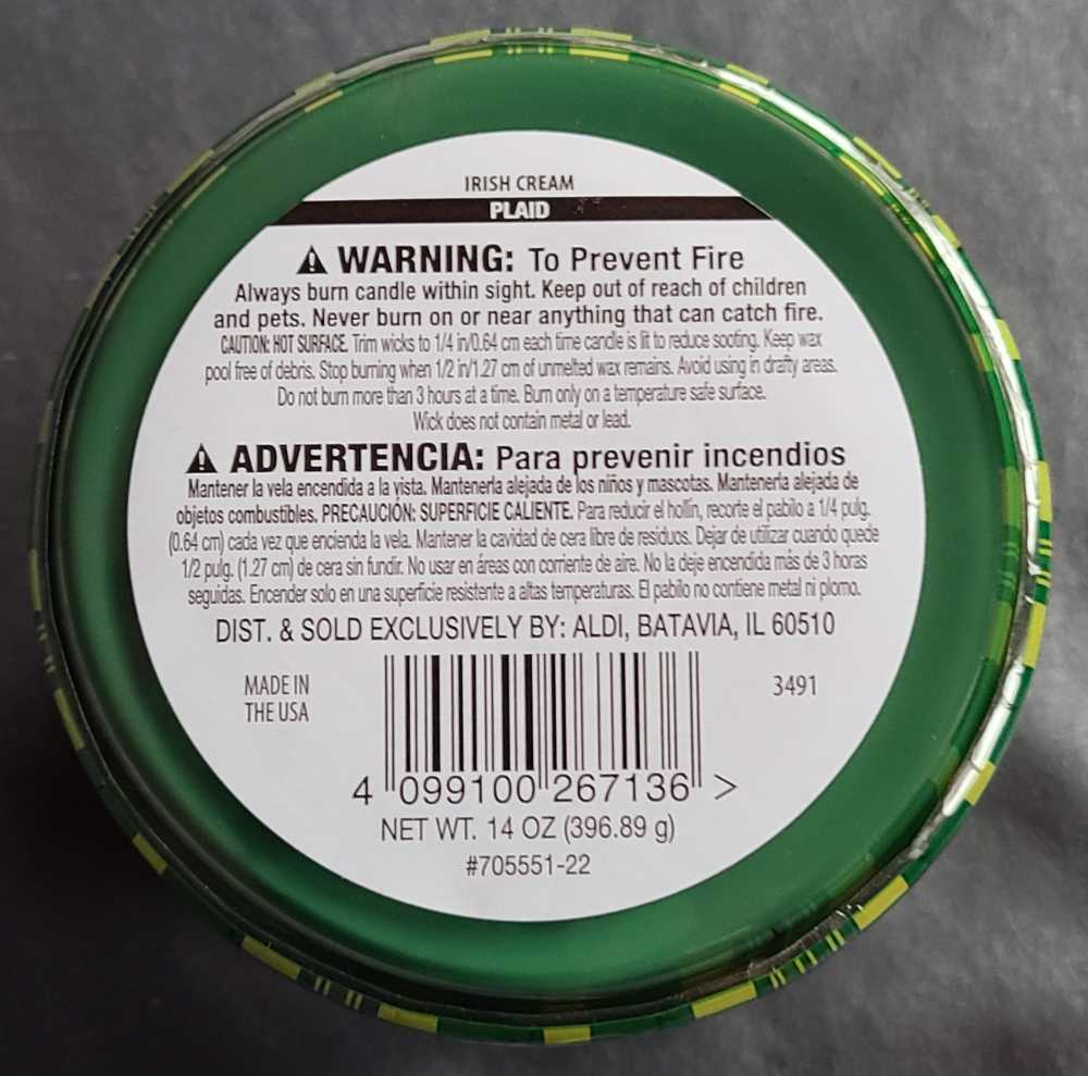 CANDLE: St. Patrick’s Day Huntington Home Candle -  Plaid  Lucky Clover 2022 - Huntington Home Candles (St. Patrick’s Day Candles) action figure collectible [Barcode 7099840867136] - Main Image 2