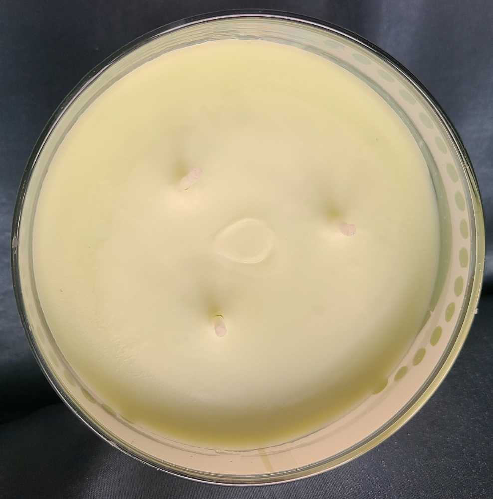 CANDLE: St. Patrick’s Day Huntington Home Candle -  Lucky Rainbow 2022 - Huntington Home Candles (St. Patrick’s Day Candles) action figure collectible - Main Image 4