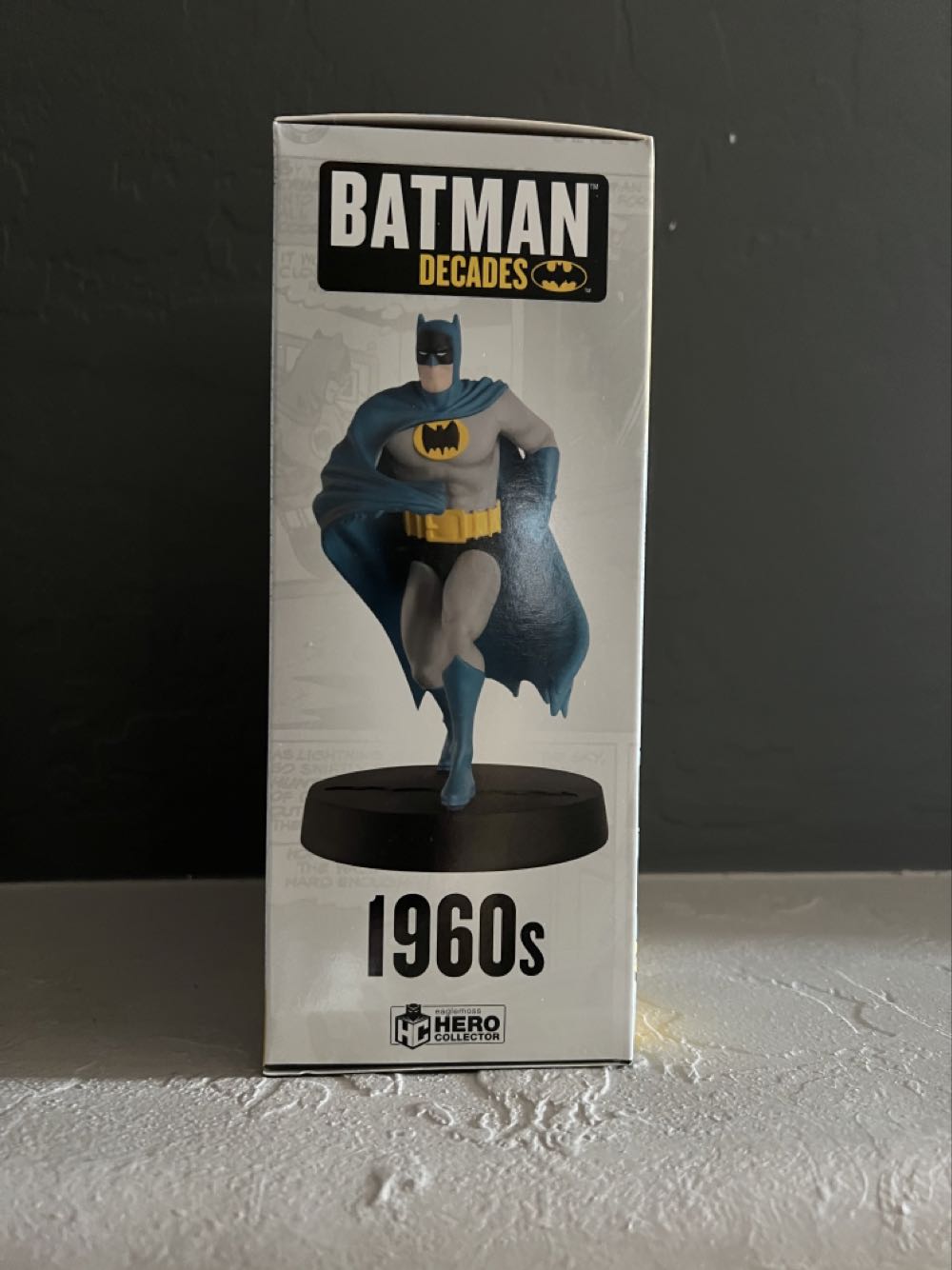 Hero Collector: 1960 Silver Age - Eaglemoss Hero Collector (Batman) action figure collectible [Barcode 5059072000956] - Main Image 4