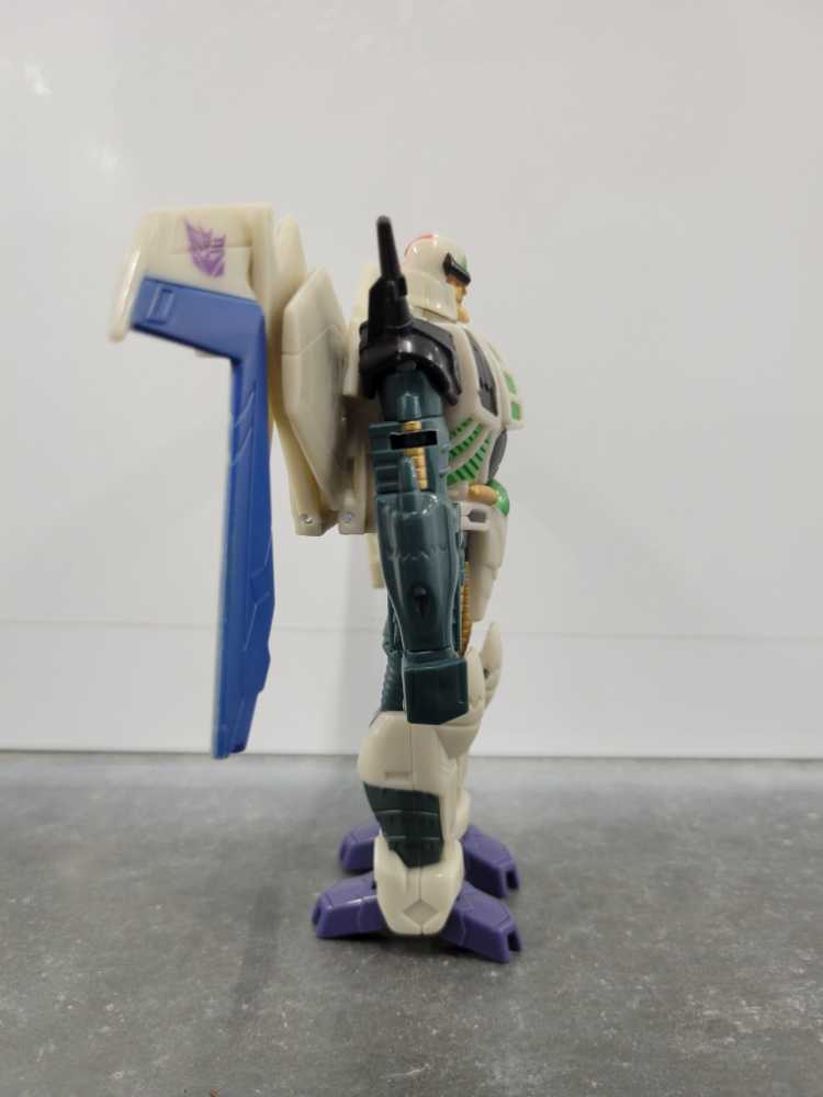 Thunderwing 3rd Robot Mode - Hasbro (Generations) action figure collectible - Main Image 3