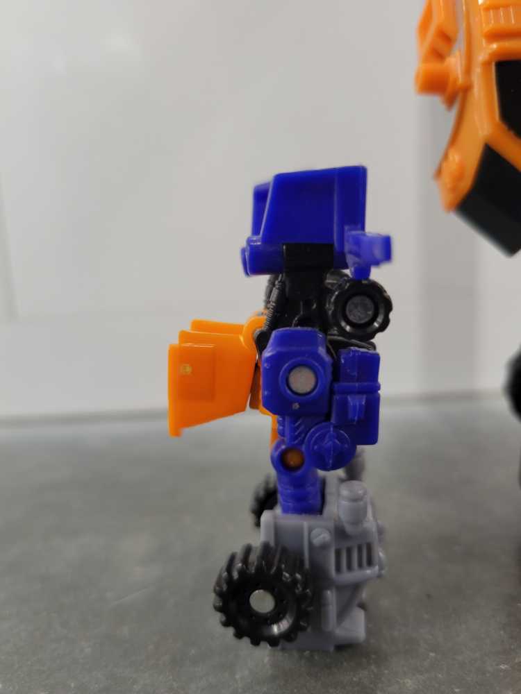Liftor with Smokescreen 2nd - Hasbro (Armada) action figure collectible - Main Image 2