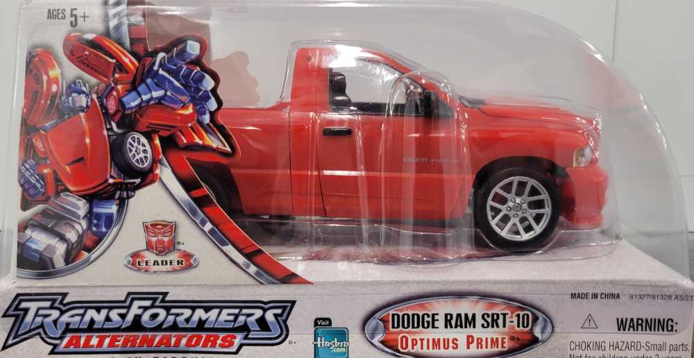 Optimus Prime 1st Boxed - Hasbro (Alternators) action figure collectible - Main Image 3