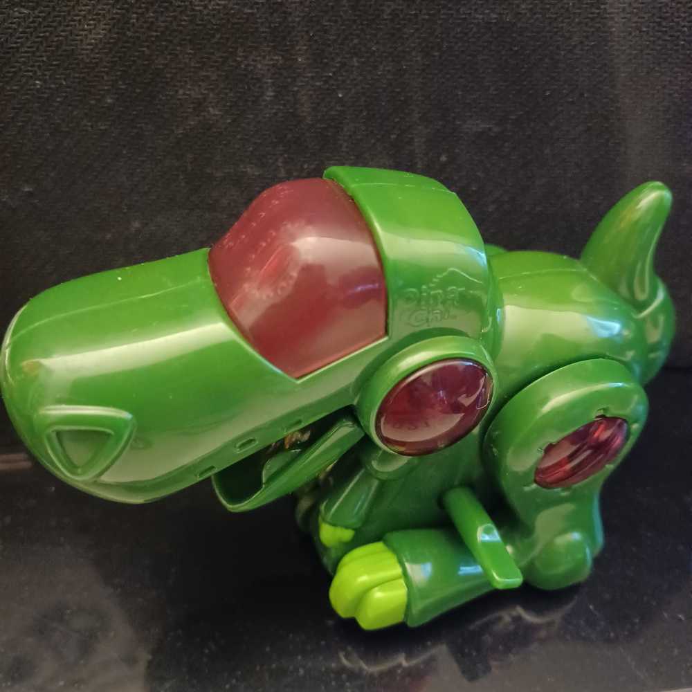 Doctor Doom Retro Marvel Legends: