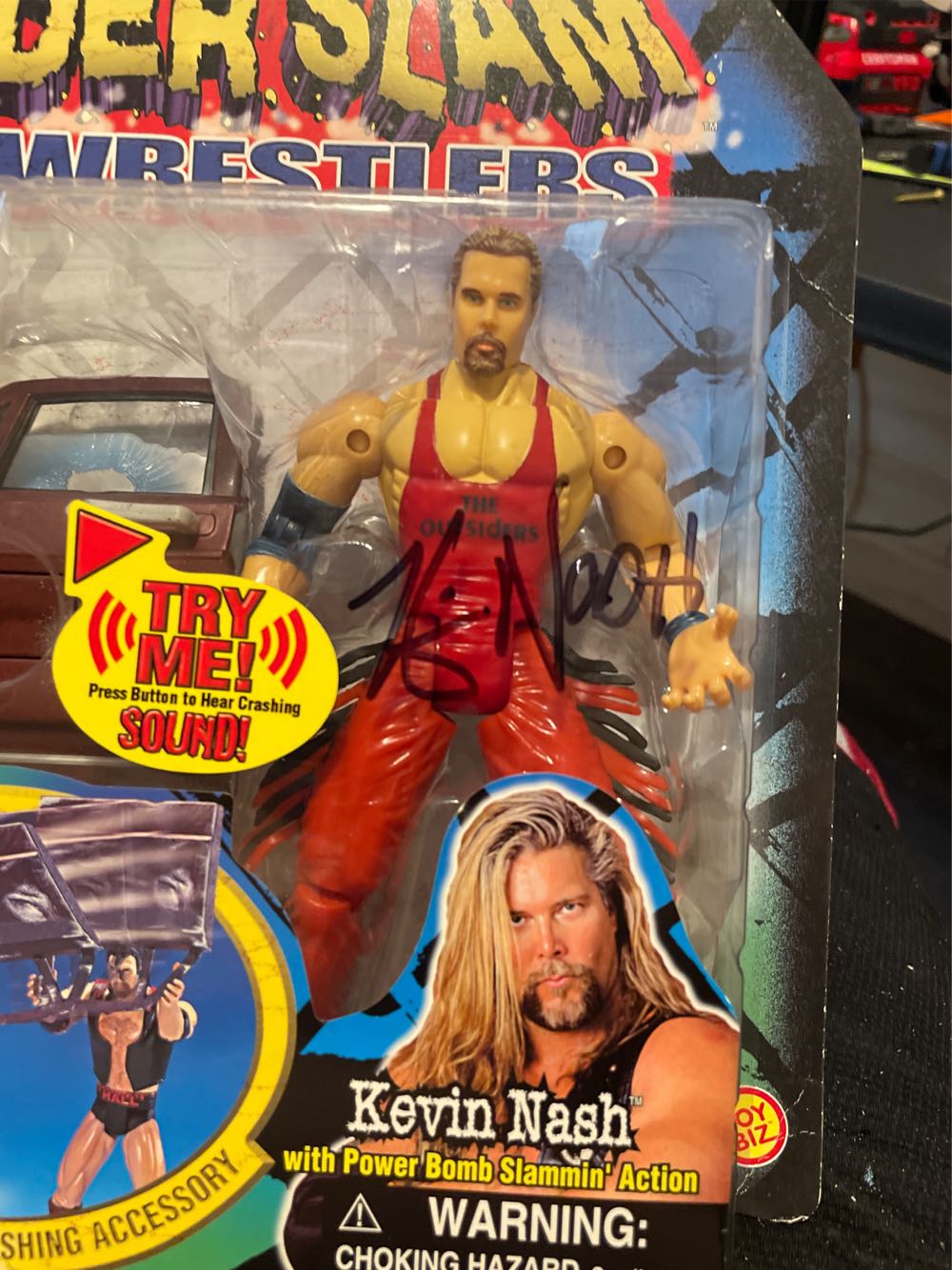 Scott Hall [Black Boots] - Toy Biz (WCW - Toy Biz) action figure collectible [Barcode 035112774549] - Main Image 3
