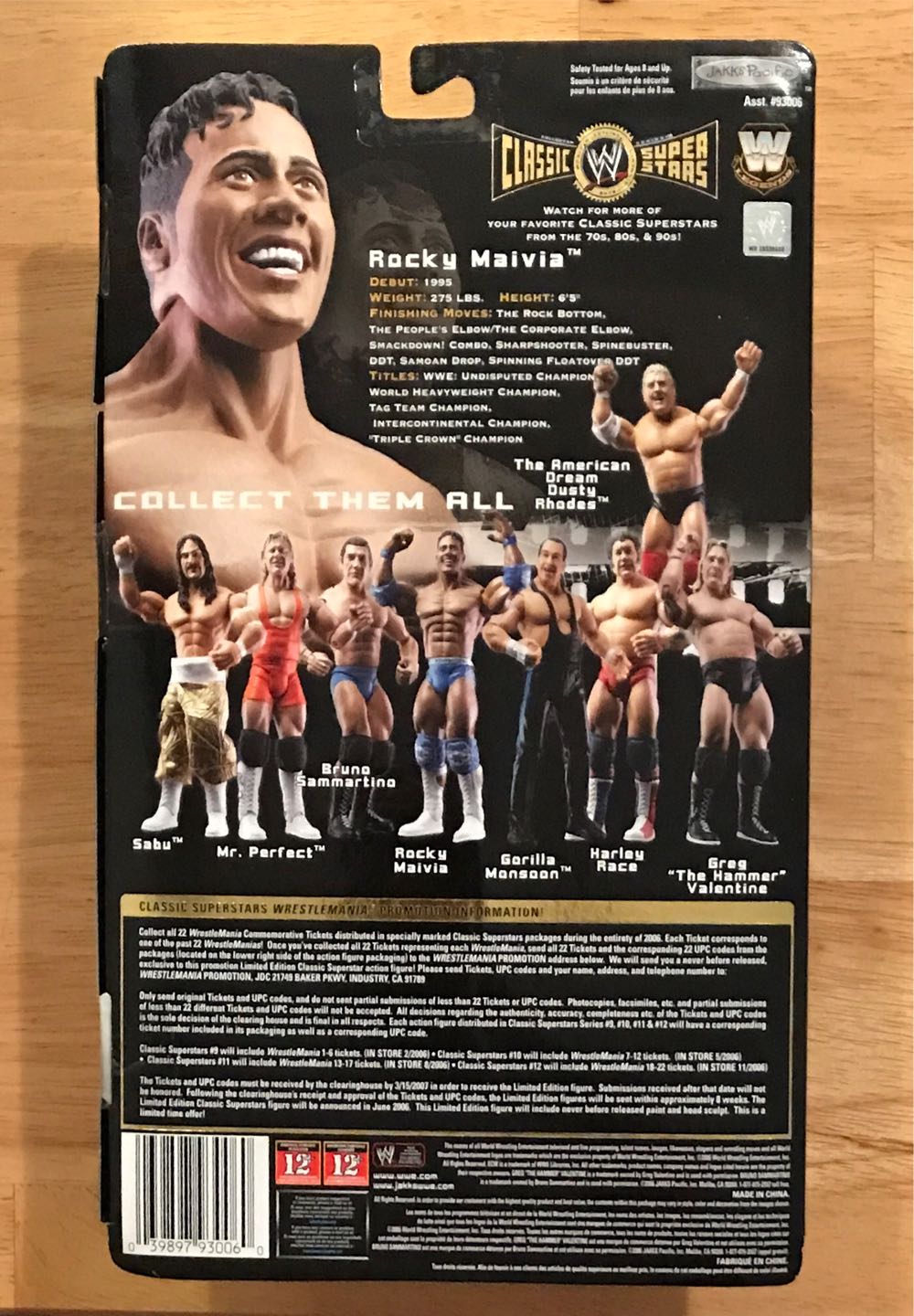 Rocky Miavia - WWE Jakks Pacific Classic Superstars (WWE Jakks Pacific Classic Superstars Series 10) action figure collectible [Barcode 039897930060] - Main Image 2