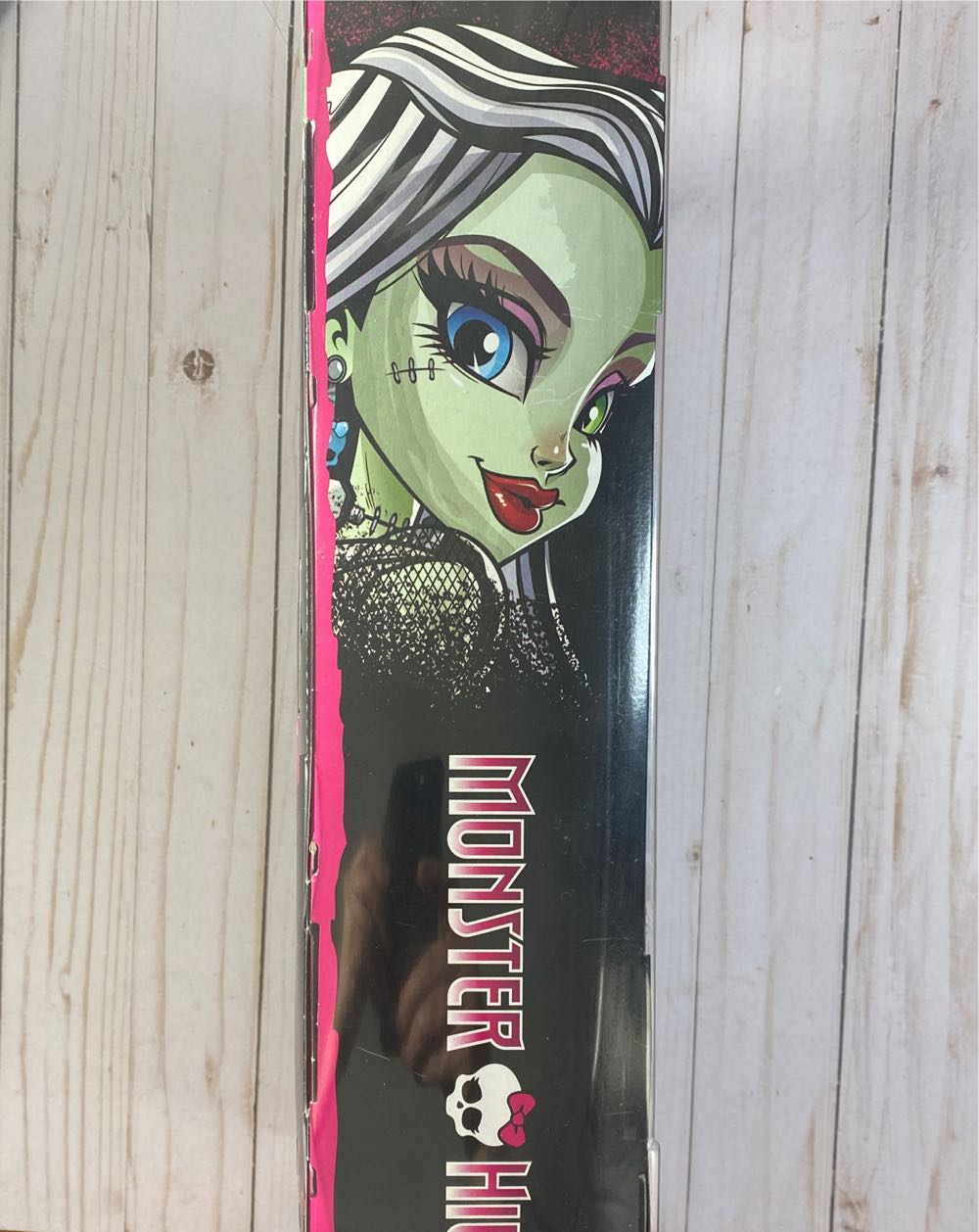 Monster High Frightfully Tall Ghouls Frankie Stein Doll - Mattel action figure collectible [Barcode 887961290950] - Main Image 4
