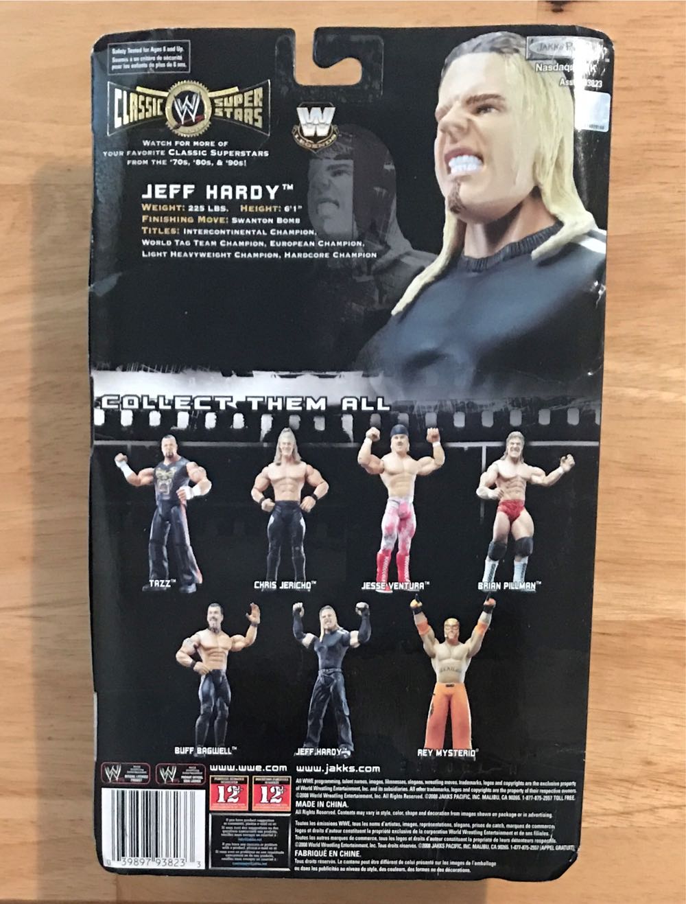 Jeff Hardy Classic - WWE Jakks Pacific Classic Superstars (WWE Jakks Pacific Classic Superstars Series 21) action figure collectible [Barcode 039897938233] - Main Image 2