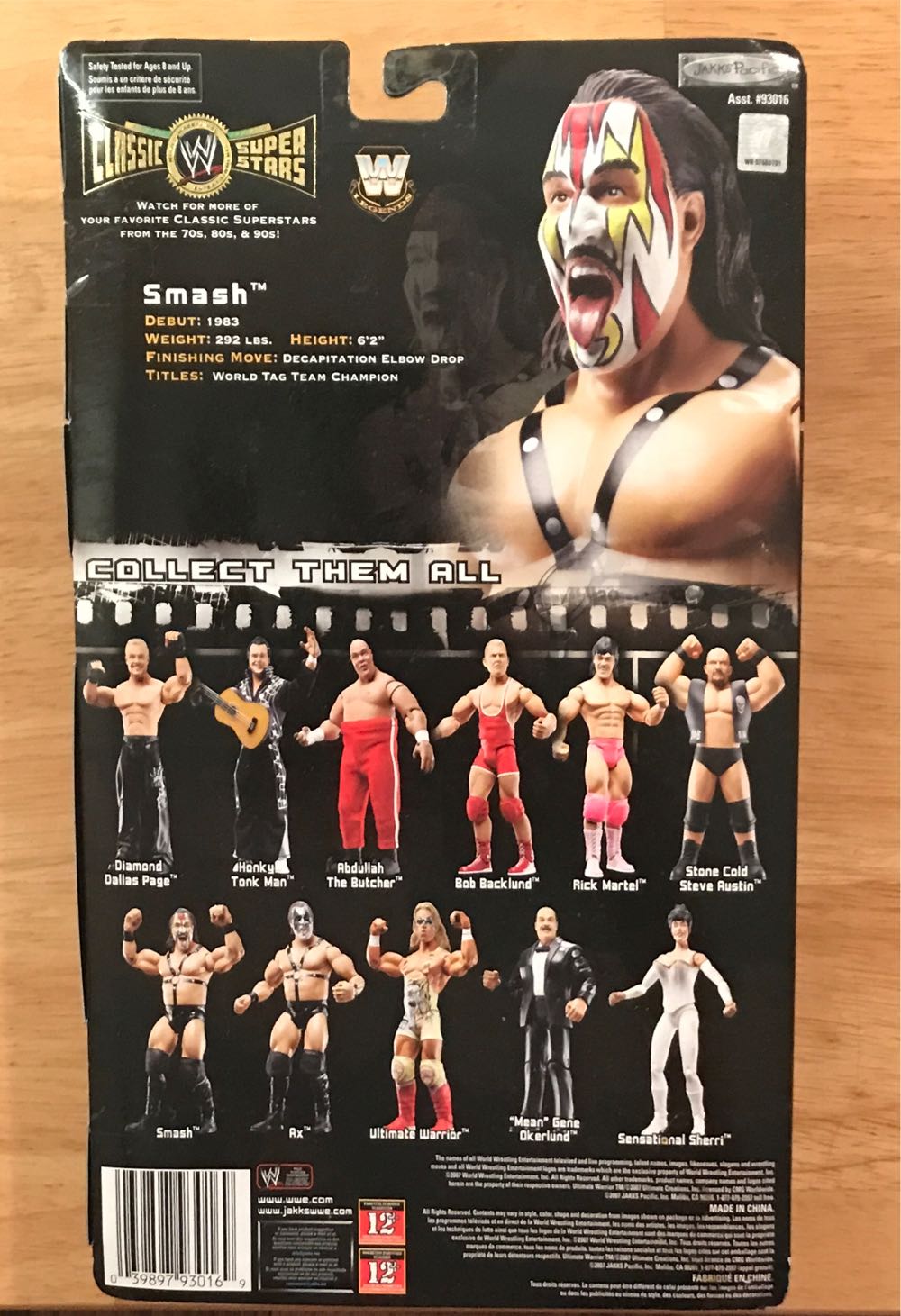 Demolition Smash - Jakks Pacific (WWE Classic Superstars) action figure collectible [Barcode 039897930169] - Main Image 2
