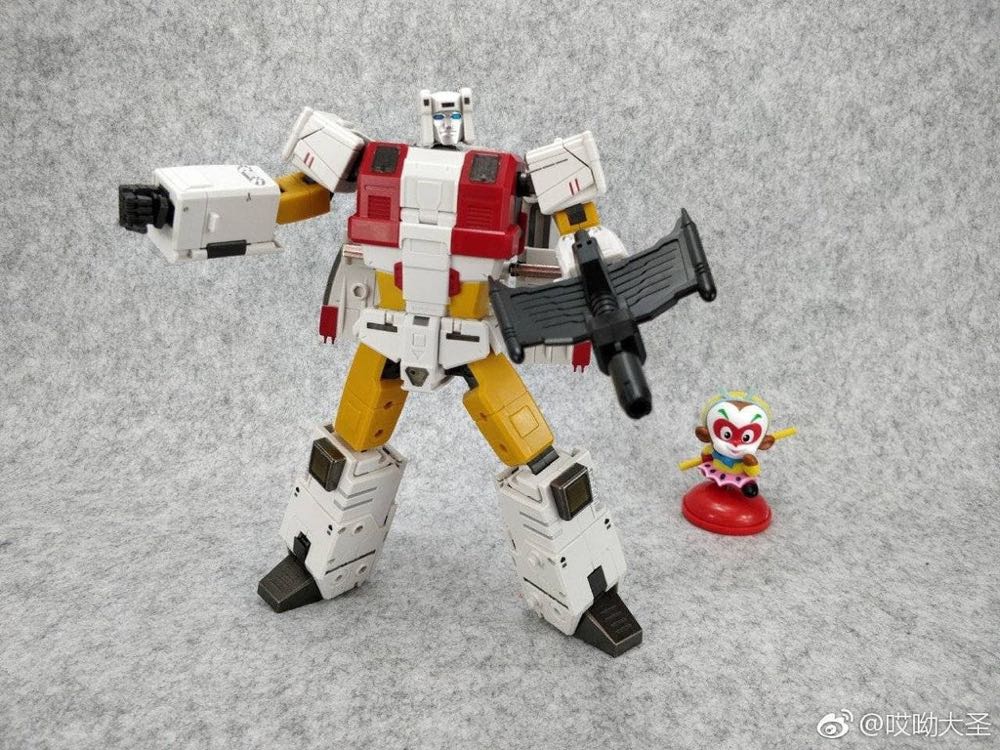 Silver Arrow (Silverbolt) - Zeta Toys (The Transformers) action figure collectible - Main Image 3