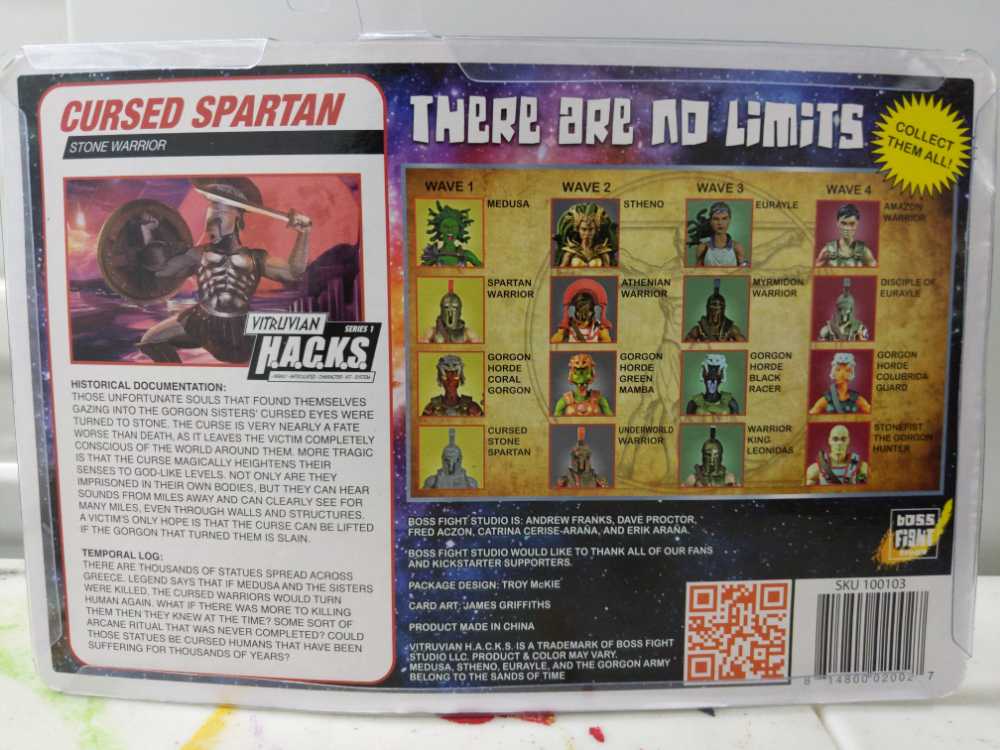 Cursed Spartan - Boss Fight (Boss Fight Studio Vitruvian Hacks) action figure collectible [Barcode 814800020027] - Main Image 3