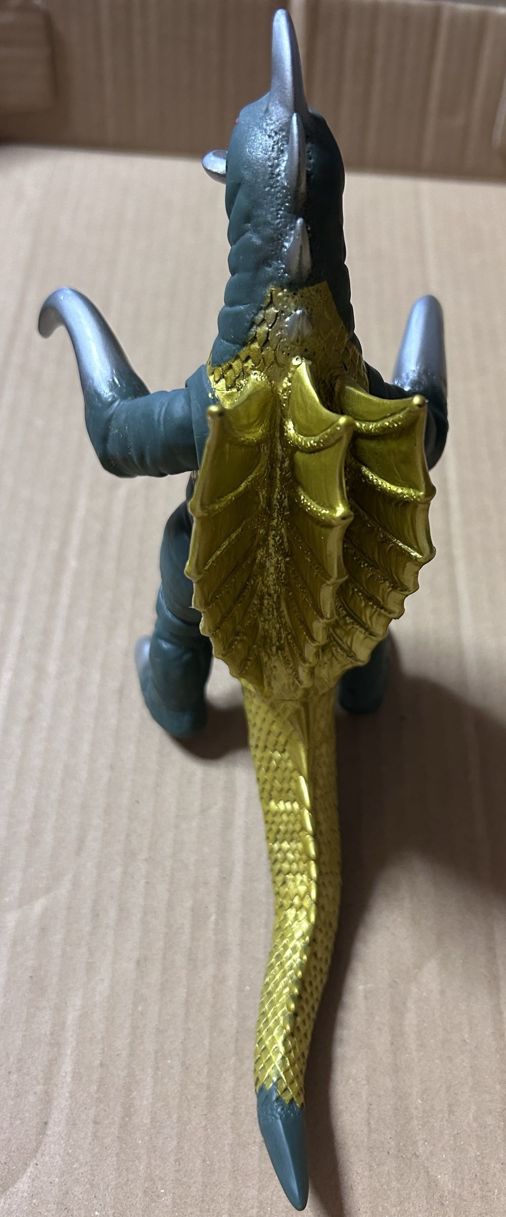 Gigan (1972) - Bandai (Godzilla) action figure collectible - Main Image 3