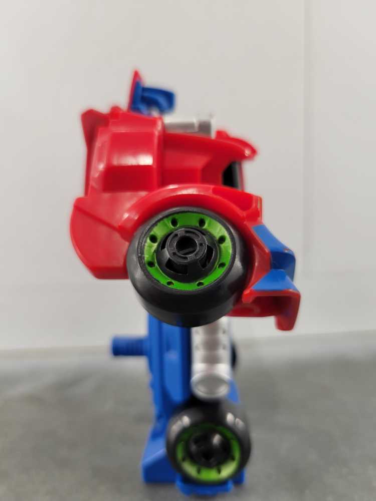 Optimus Prime - Hasbro (Rescue Bots) action figure collectible - Main Image 3