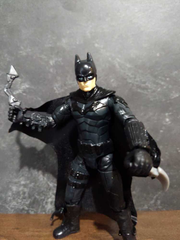 Batman - Wingsuit - Spin Master (The Batman) action figure collectible [Barcode 778988342077] - Main Image 3
