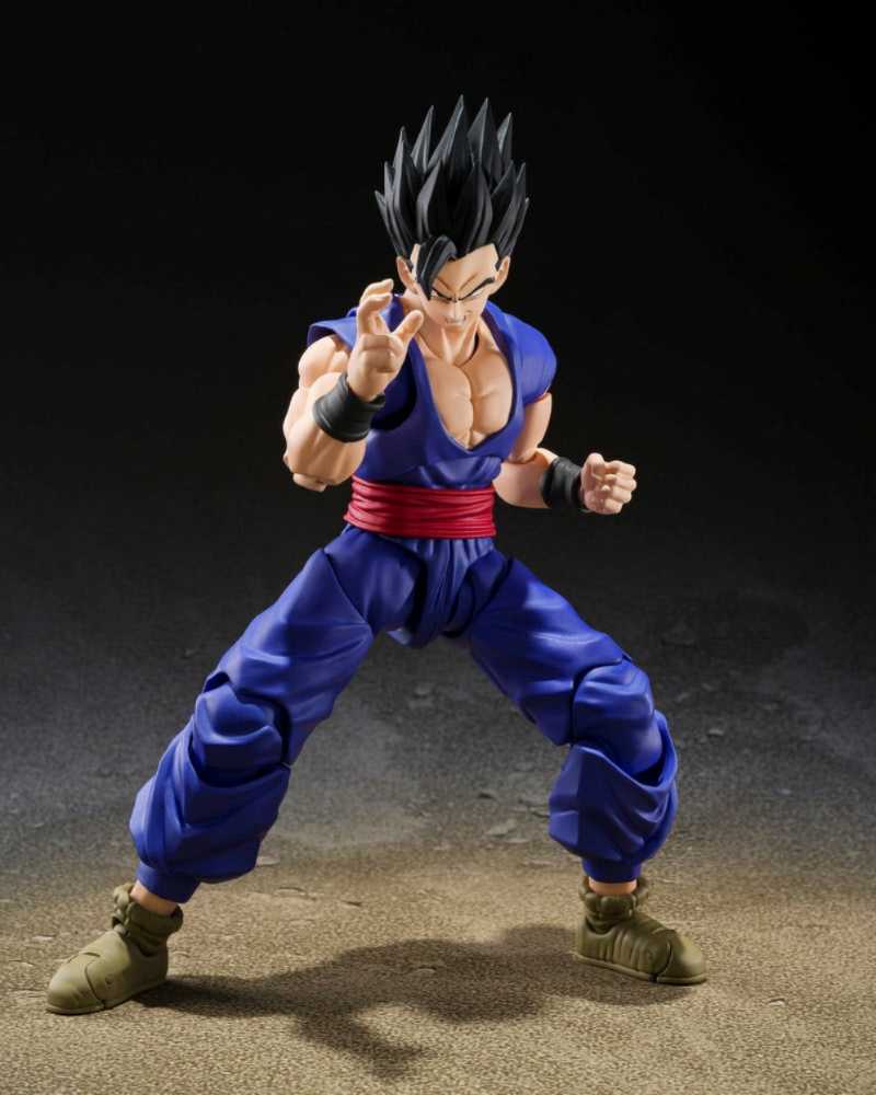 Son Gohan - Super Hero - Bandai / S.H. Figuarts (Dragon Ball Super: Super Hero) action figure collectible - Main Image 2