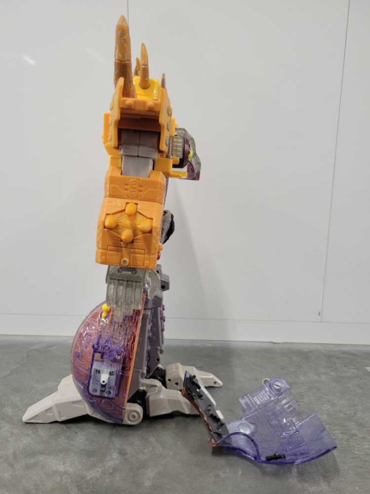 Unicron Missing Dead End 6th - Hasbro (Armada) action figure collectible - Main Image 3