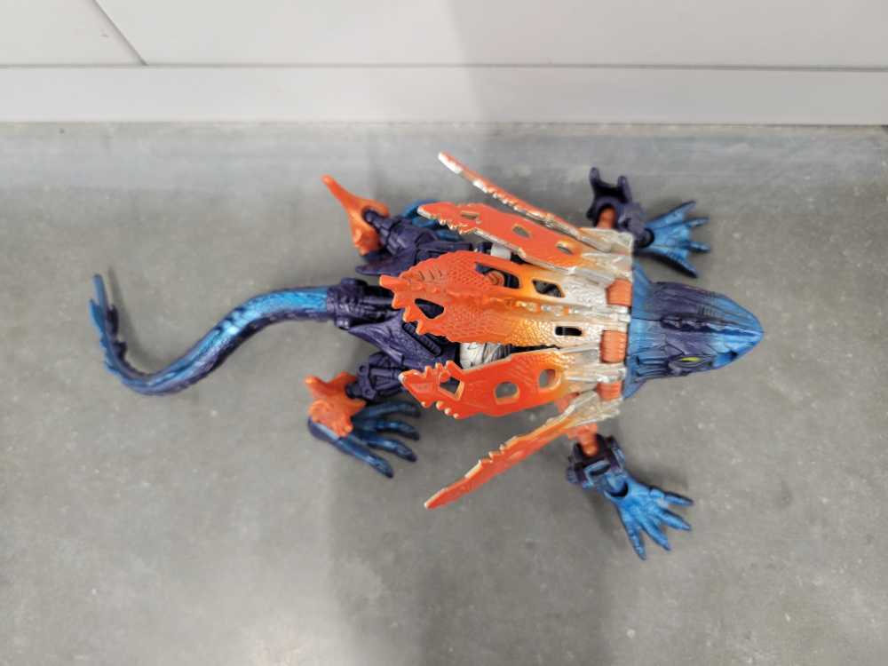 Iguanas Transmetal - Hasbro (Beast Wars) action figure collectible - Main Image 2