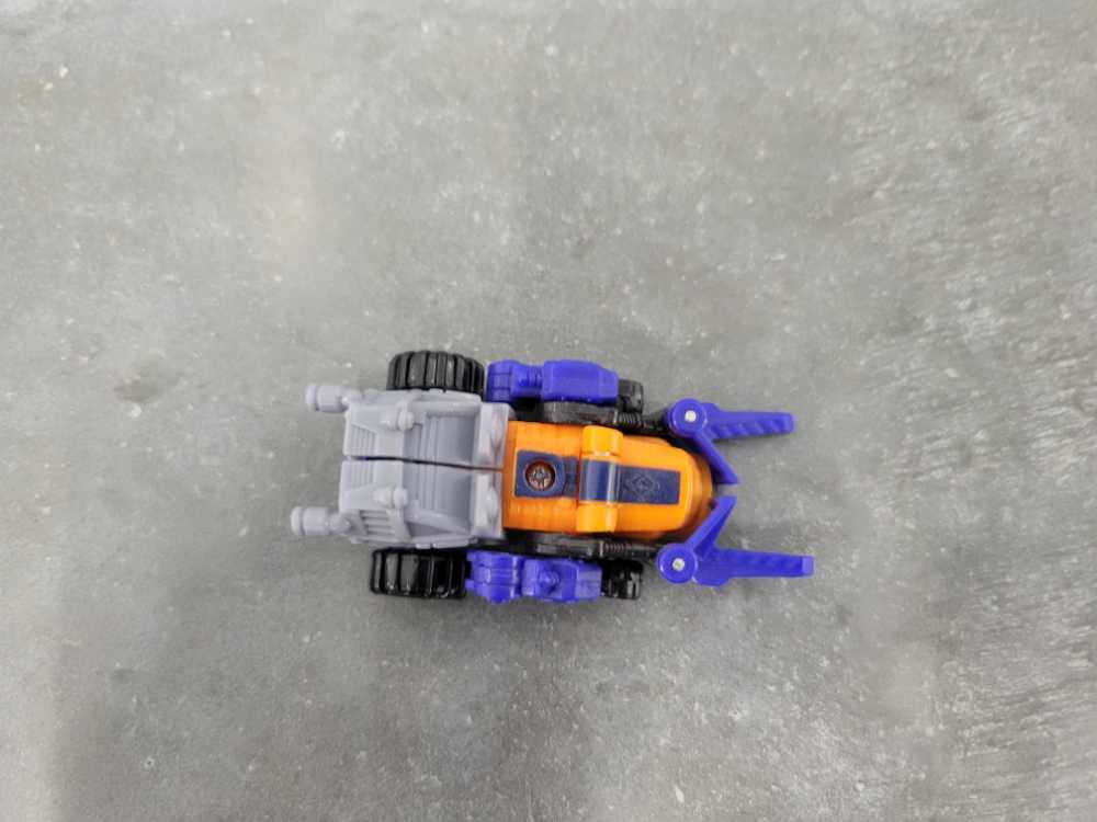 Liftor with Smokescreen 3rd - Hasbro (Armada) action figure collectible - Main Image 2