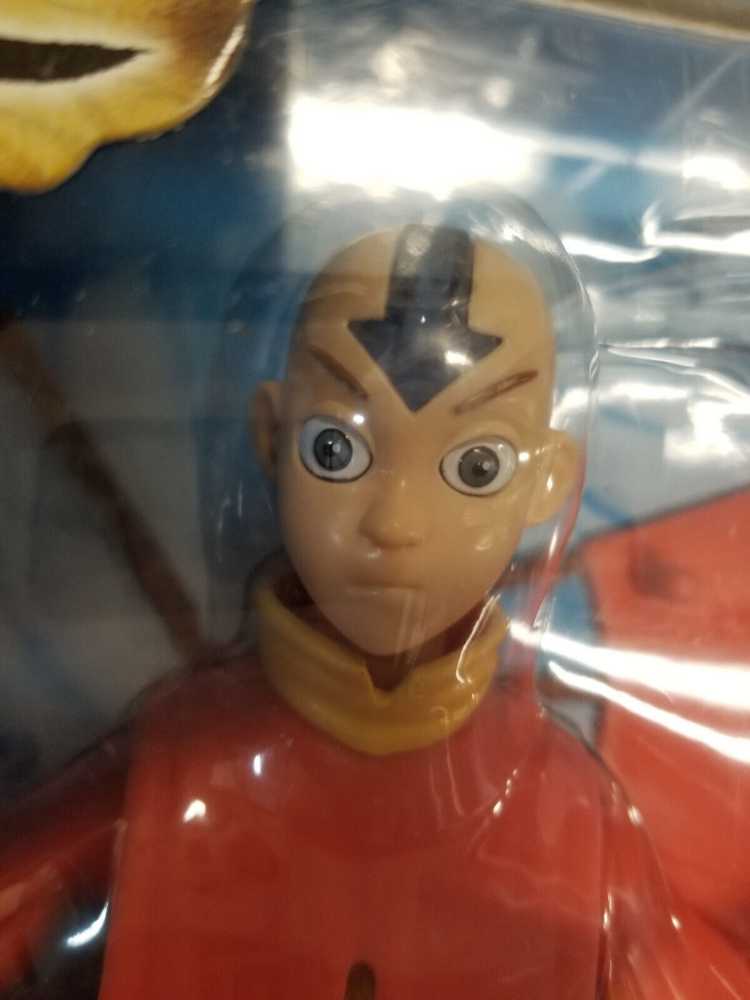 Ultimate Avatar Aang - Mattel (1/6 Scale Collectibles) action figure collectible - Main Image 3