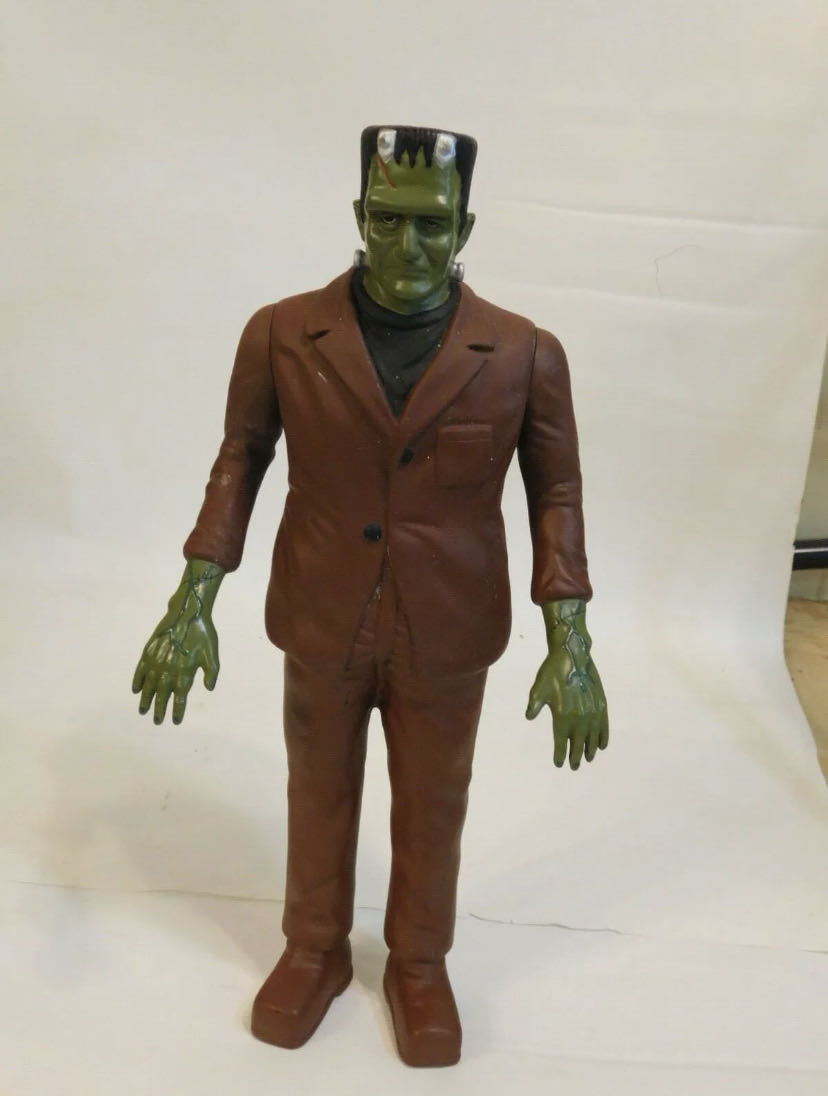 Frankenstein - Hamilton Gifts (Universal Monsters) action figure collectible - Main Image 1