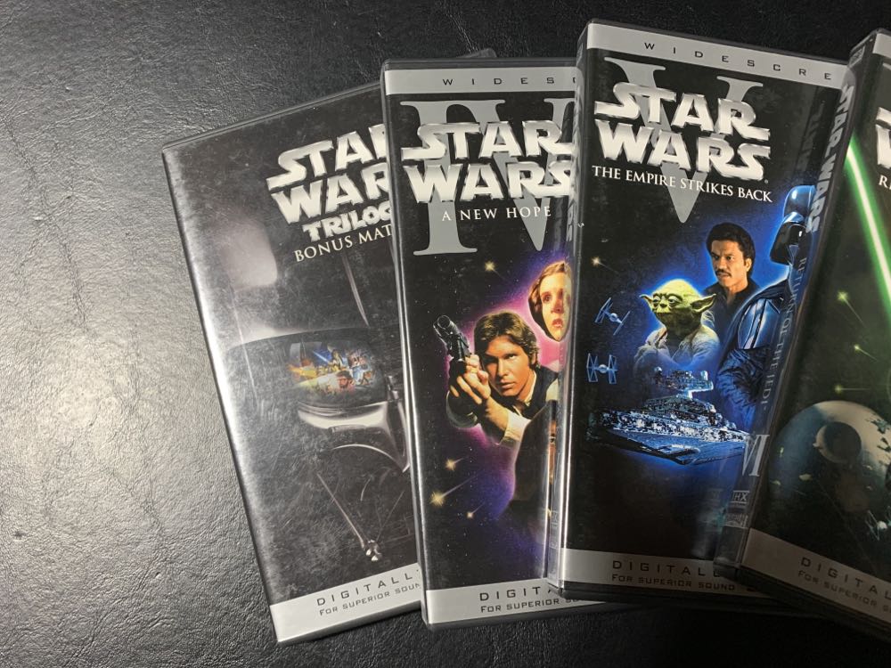 Star Wars Trilogy A New Hope The Empire Strikes Back Return Of The Jedi Widescreen Edition With Bonus Disc  action figure collectible [Barcode 024543123415] - Main Image 3