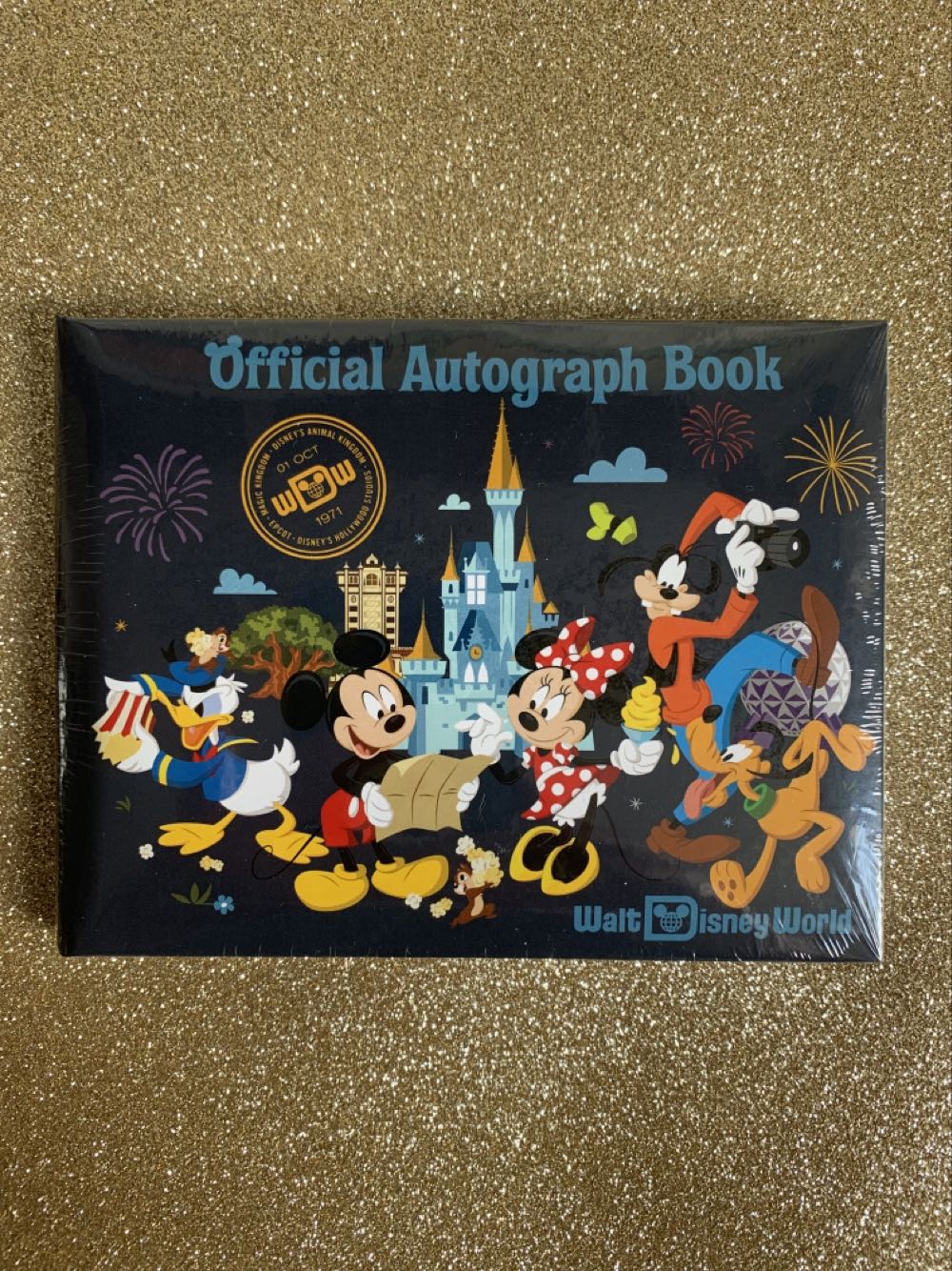 Walt Disney World Official Autograph Book Original Version Original Version - Disney Theme Park Merchandise (Walt Disney World Resorts) action figure collectible [Barcode 400020982810] - Main Image 2