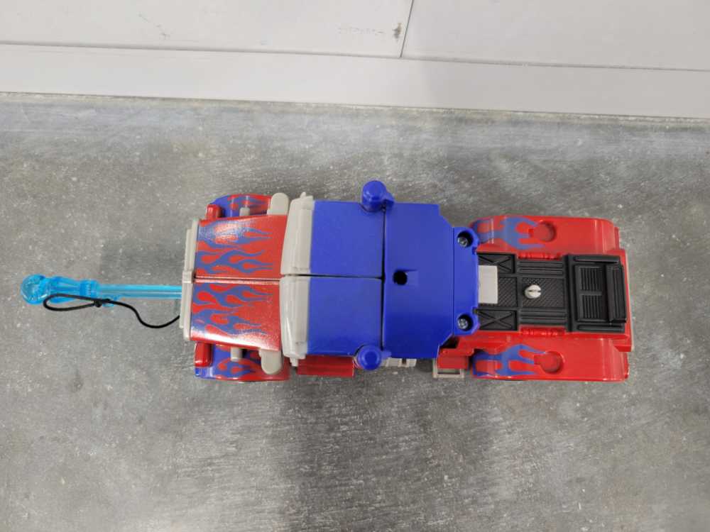 Optimus Prime Power Hook FAB 2nd Vehicle Mode - Hasbro (Movie) action figure collectible - Main Image 2