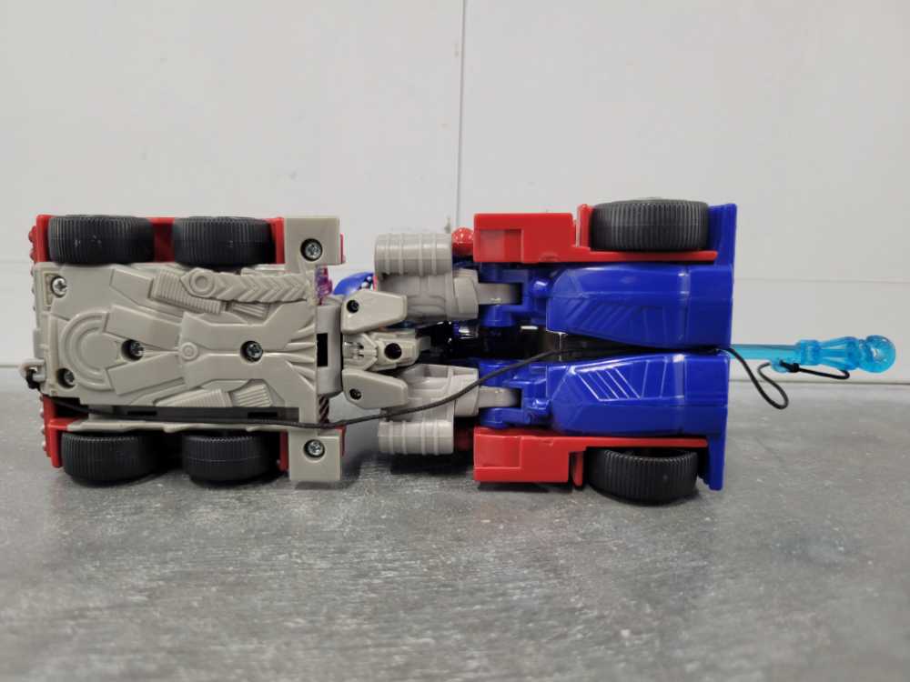 Optimus Prime Power Hook FAB 2nd Vehicle Mode - Hasbro (Movie) action figure collectible - Main Image 4