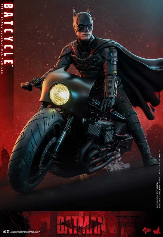 Batcycle, The Batman (1:6) - Hot Toys (The Batman (2022)) action figure collectible - Main Image 2
