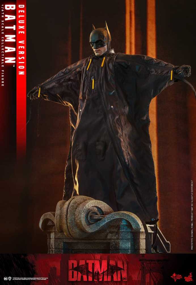 Batman, The Batman (Deluxe Edition) (1:6) - Hot Toys (The Batman (2022)) action figure collectible - Main Image 3